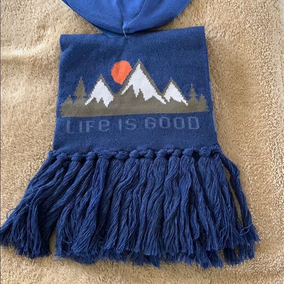 ⚠️SOLD⚠️Life Is Good Hat & Scarf Set-NWT - Picture 2 of 3